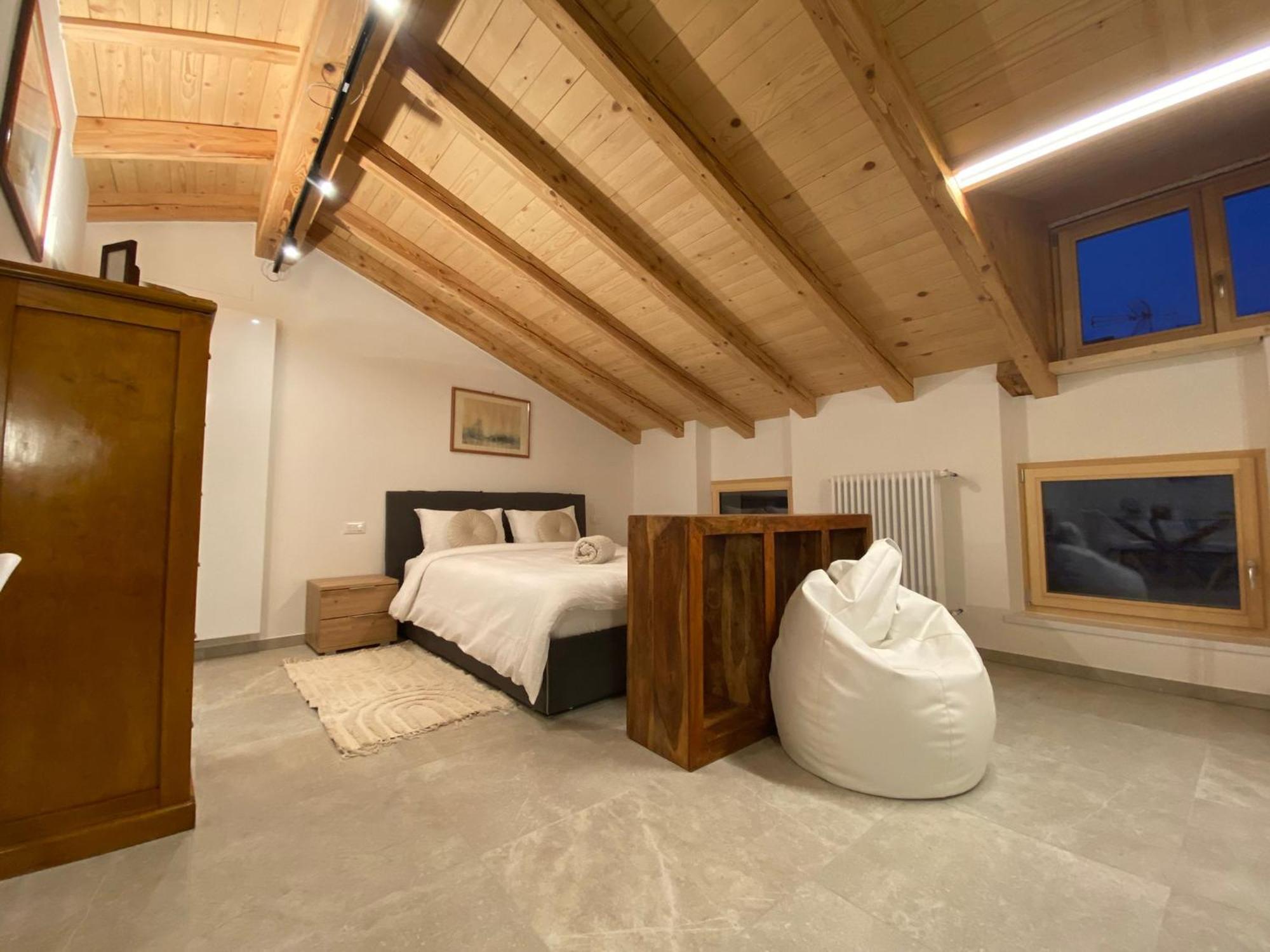 Bed and Breakfast Al Vicolo Тренто Екстер'єр фото