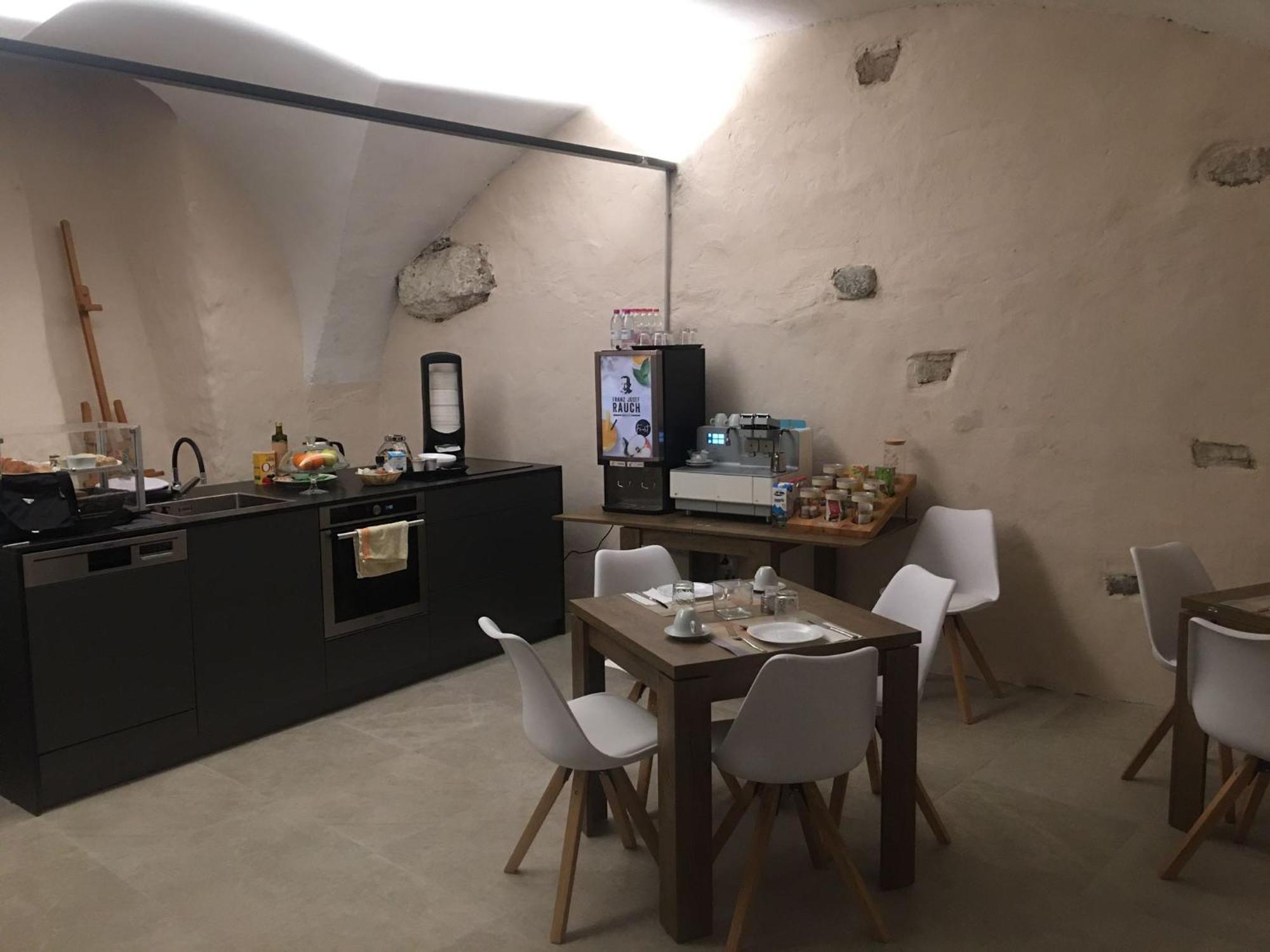 Bed and Breakfast Al Vicolo Тренто Екстер'єр фото